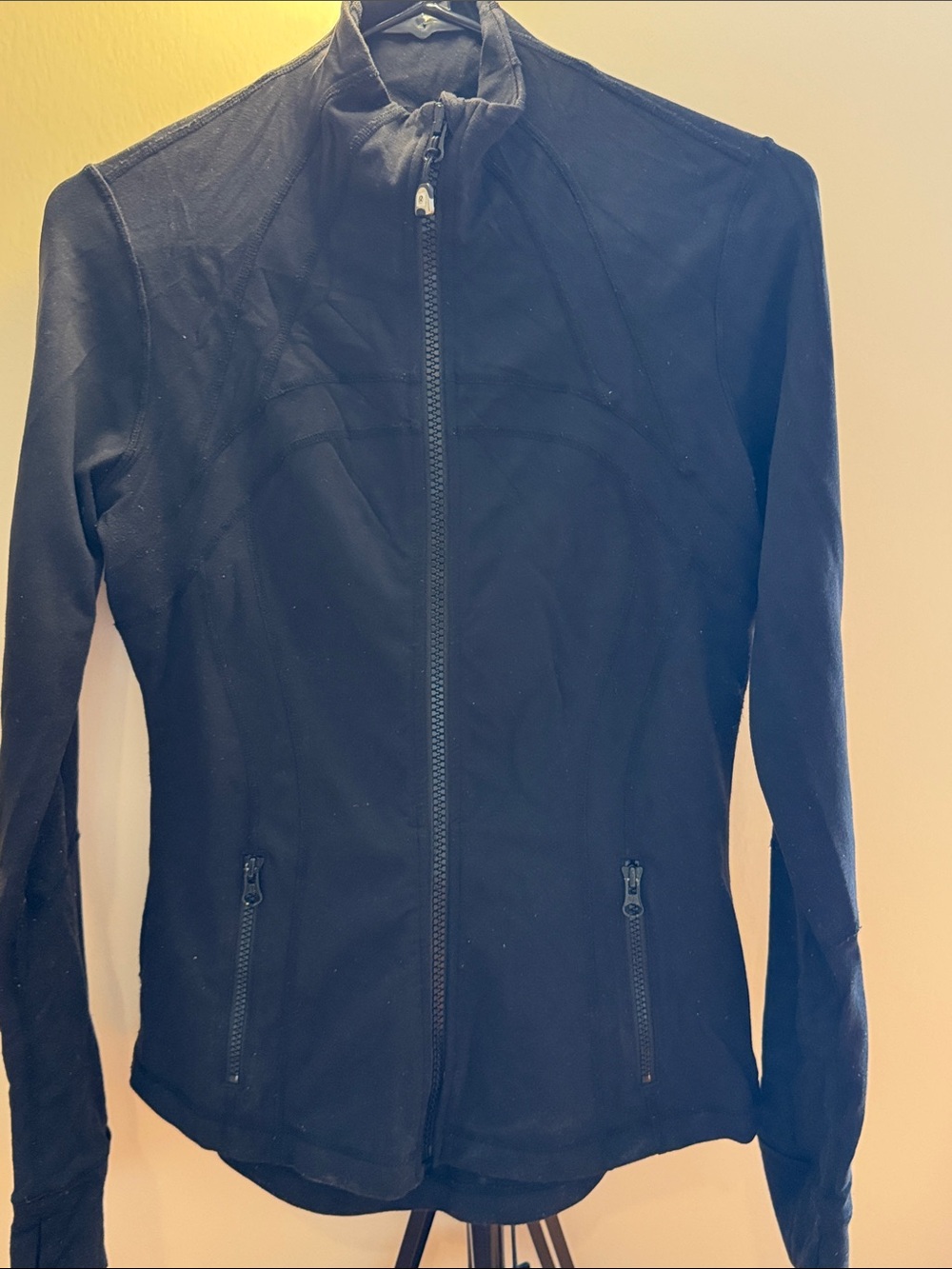 Lululemon Black Define Jacket - Size 6/8 (16.5" Pit-to-Pit)